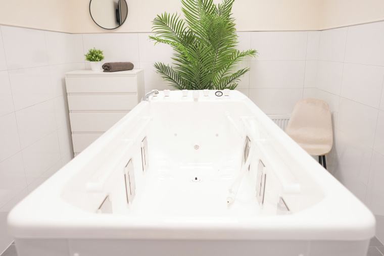 Hydroelektronisches Vollbad Stangerbad Physiotherapie Physiopraxis Physio Physiotherapeut PhysioSchrock Speyer
